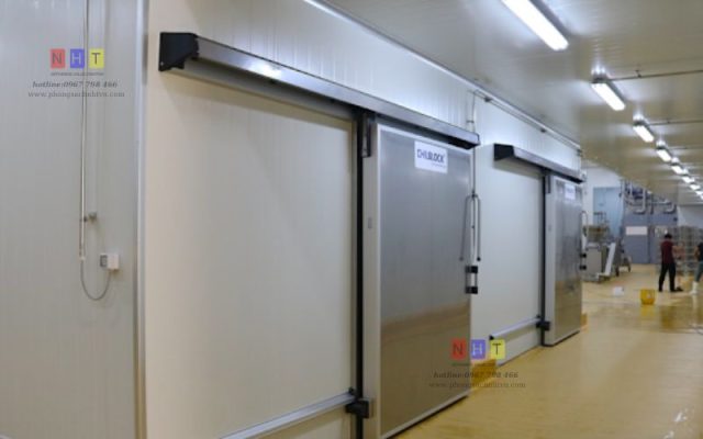 cửa panel kho lạnh